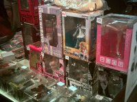 figurines 2.jpg